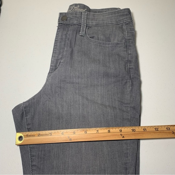 UNIVERSAL THREADS SIZE 8 Women Jeans High Rise Skinny Gray Casual Date Everyday - Picture 12 of 16